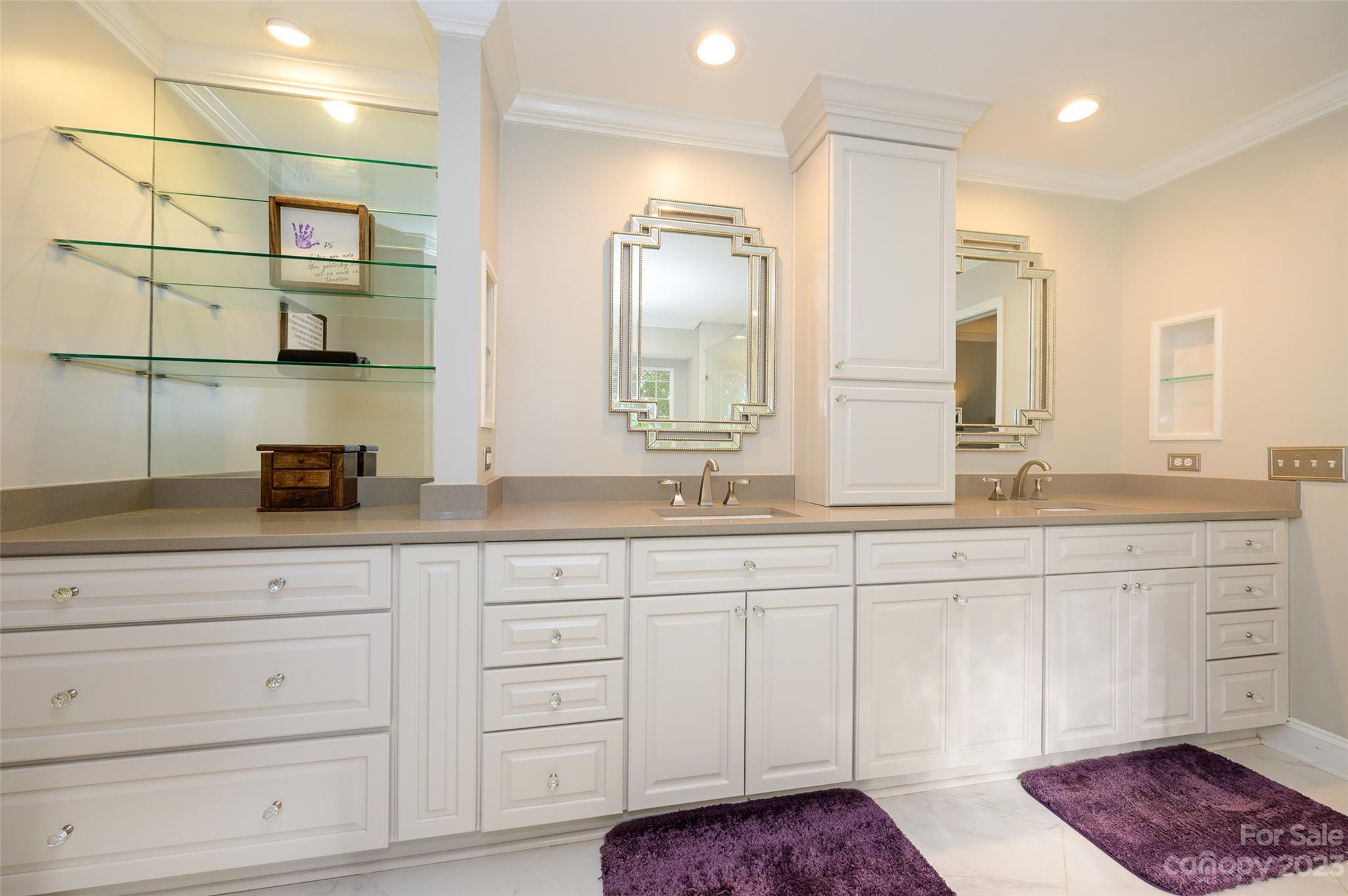 Thornhill - Residential