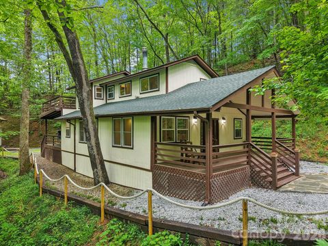 Photo of 291 Dills Road, Bryson City, NC 28713 (MLS # 4373861)