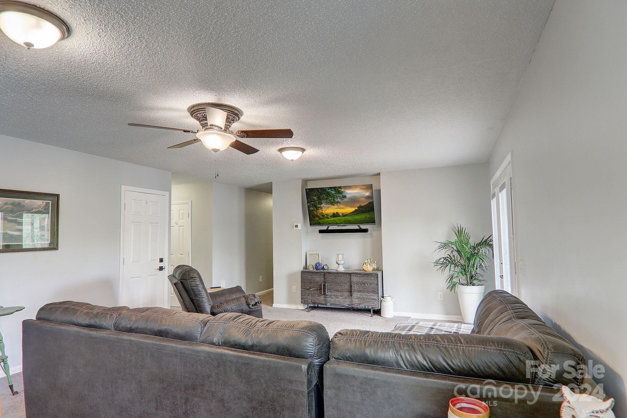 Lakewood Estates - Residential