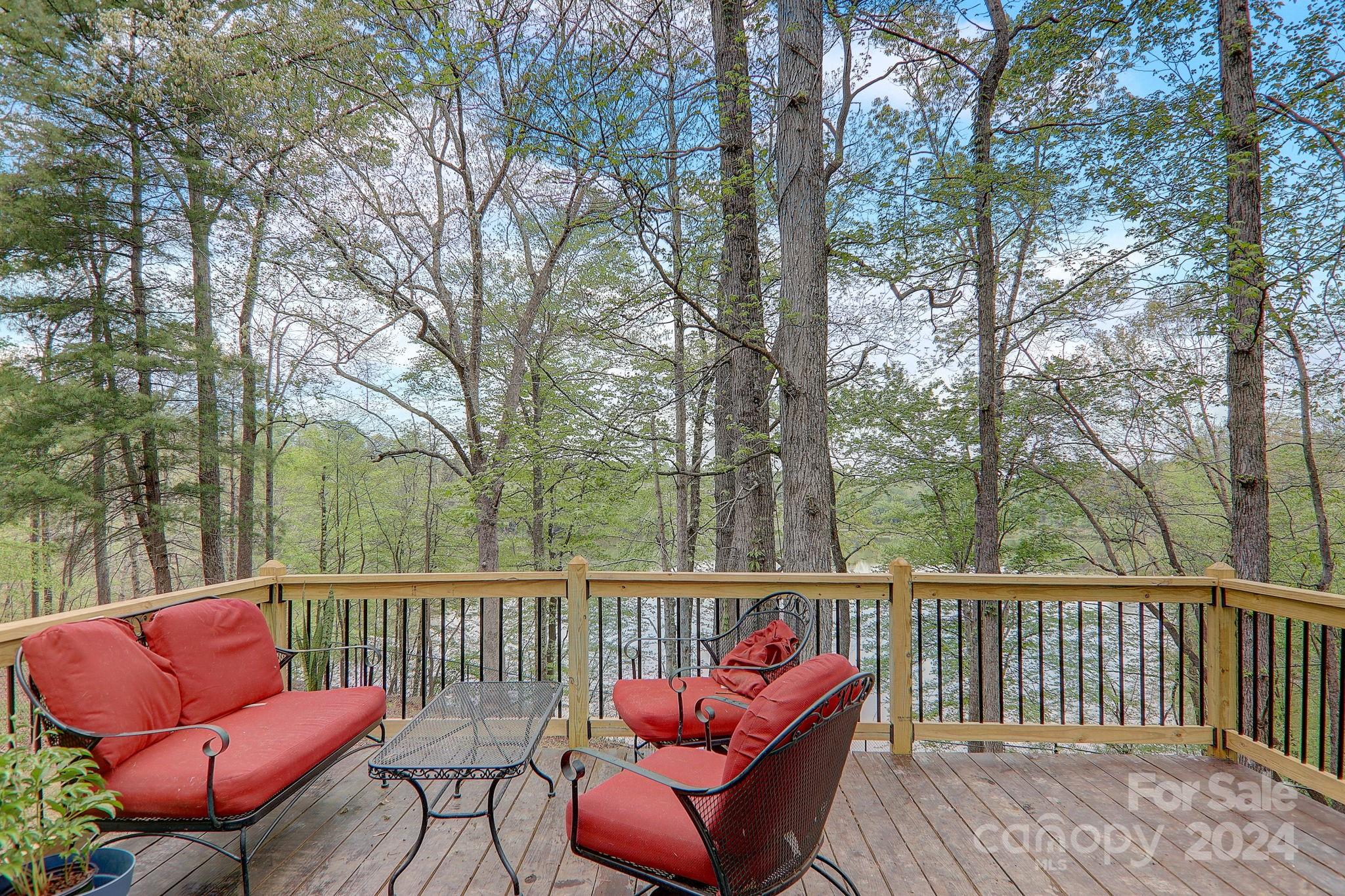 Lakewood Estates - Residential