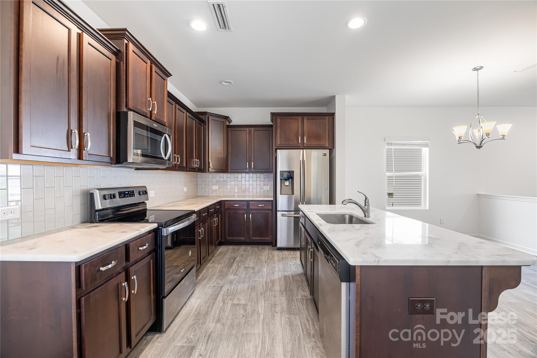 Brentwood - Residential Lease