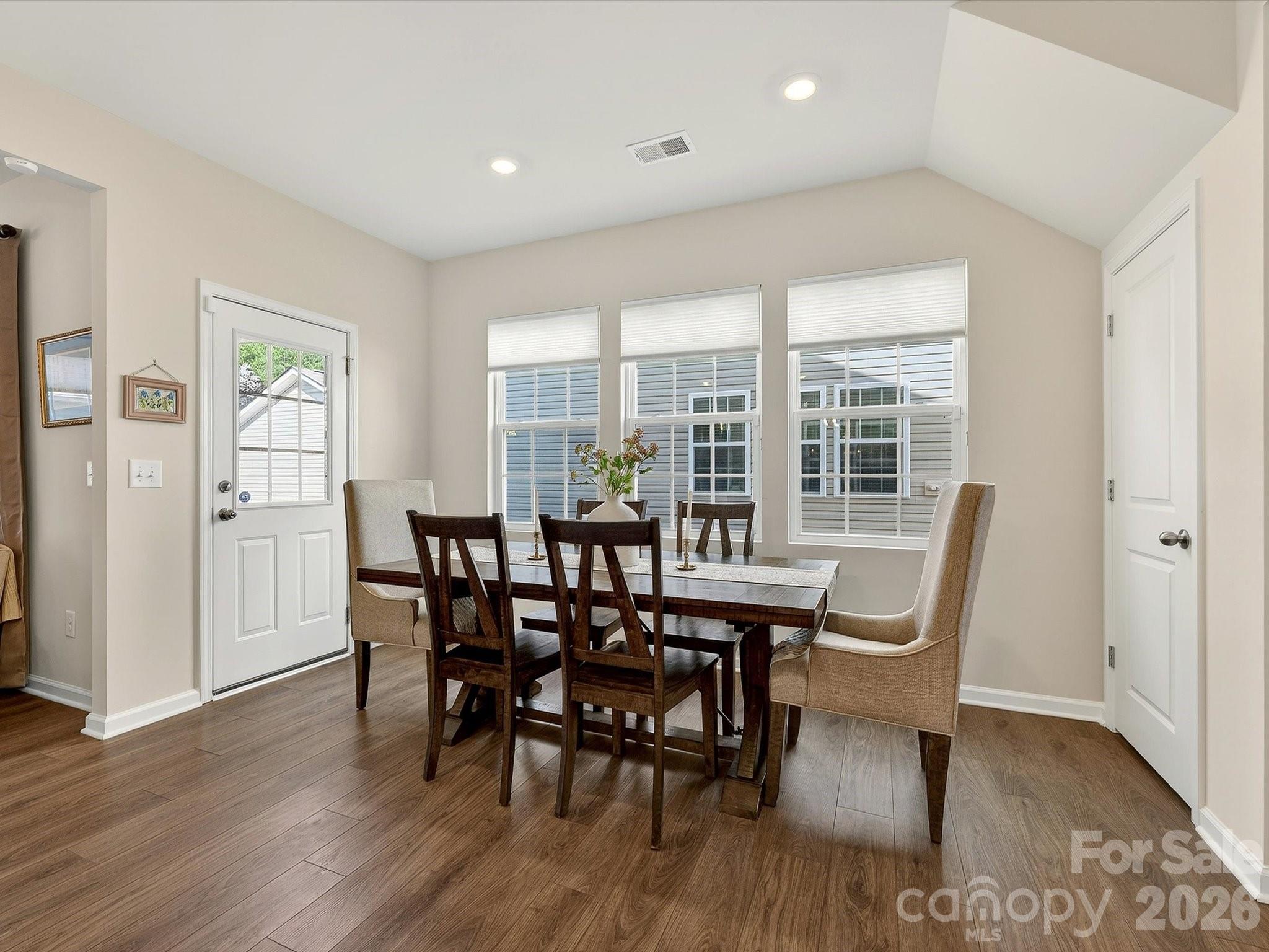 Chateau - Residential