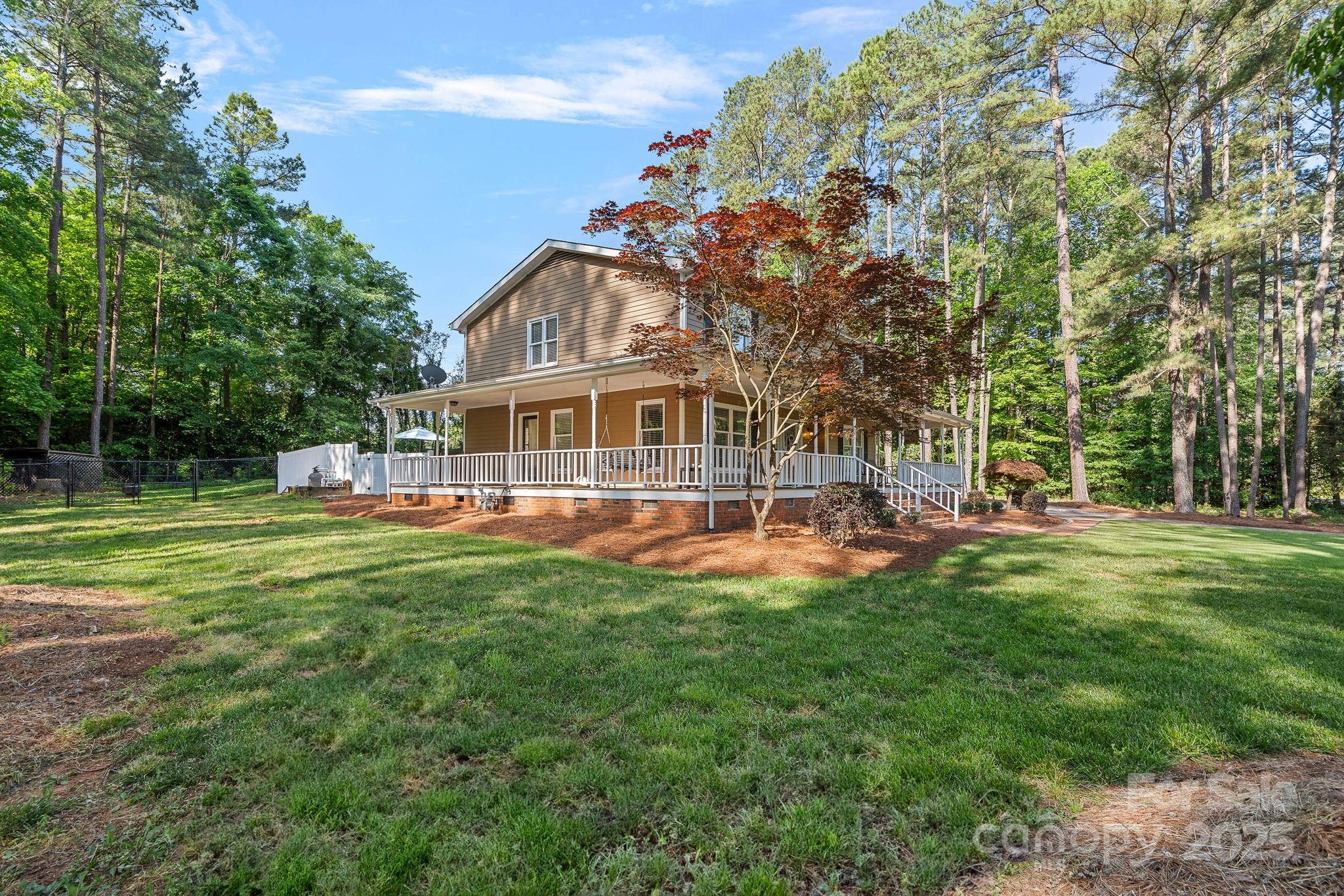 836 Meadowlark Drive