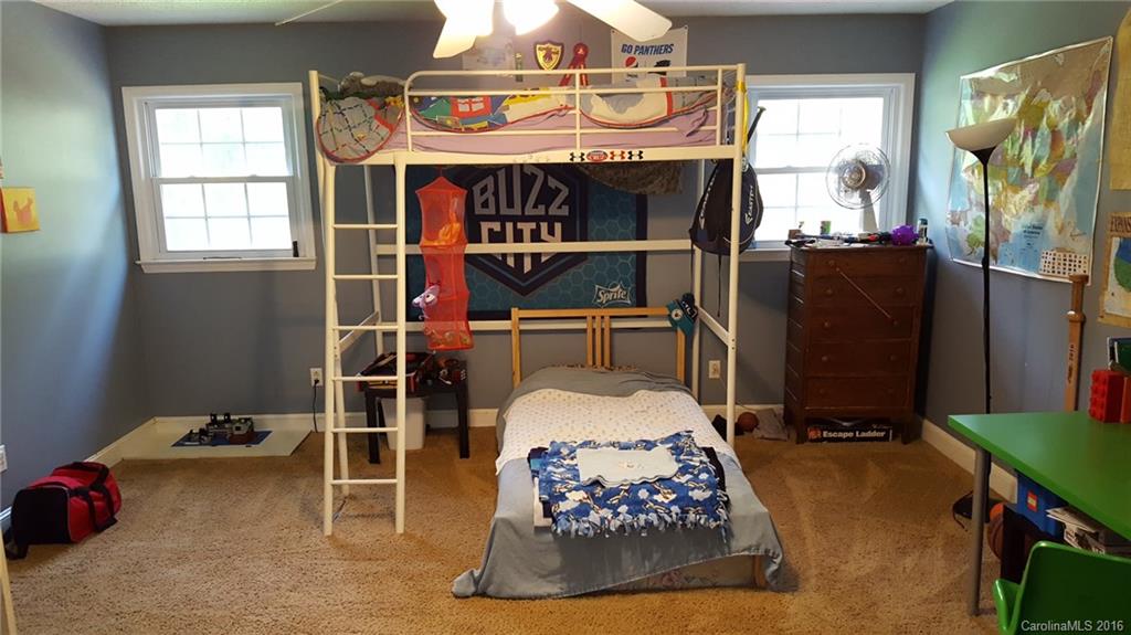 Quail Hollow - Residential