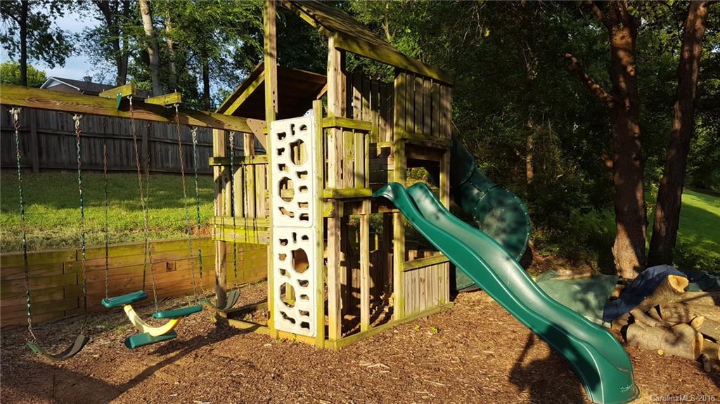 Quail Hollow - Residential