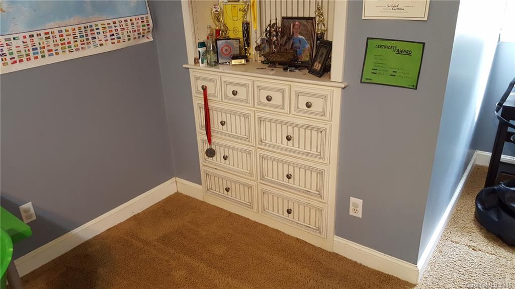 Quail Hollow - Residential