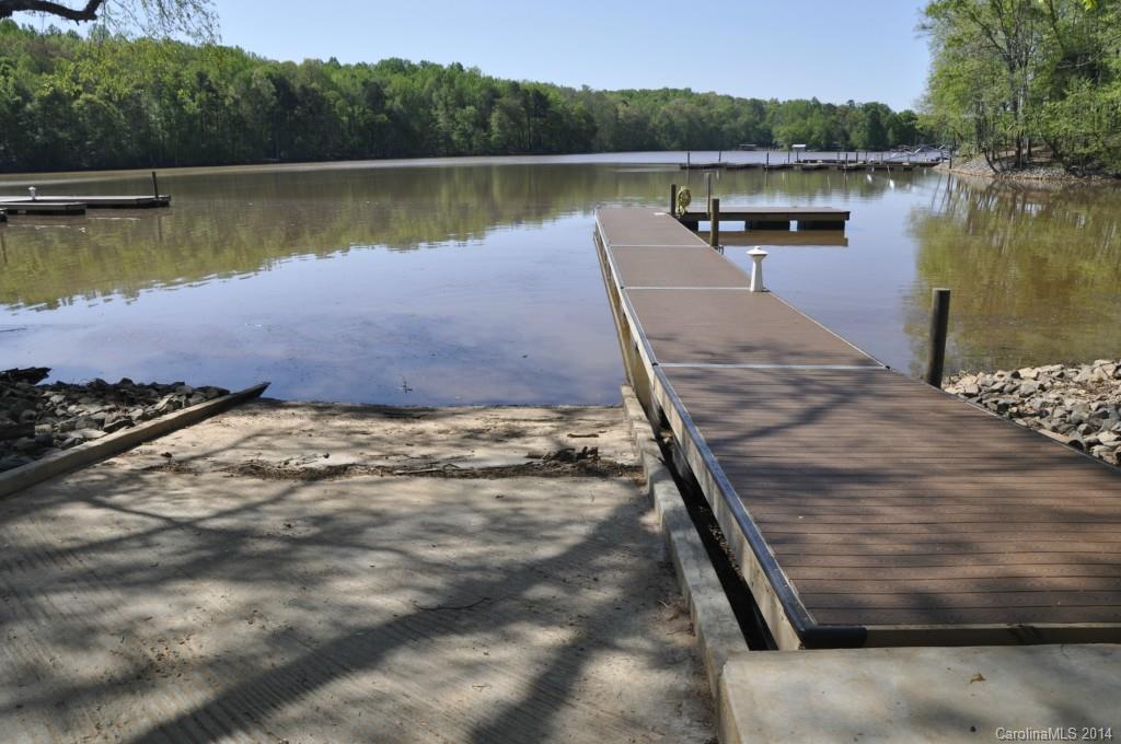 The Vineyards on Lake Wylie - Residential