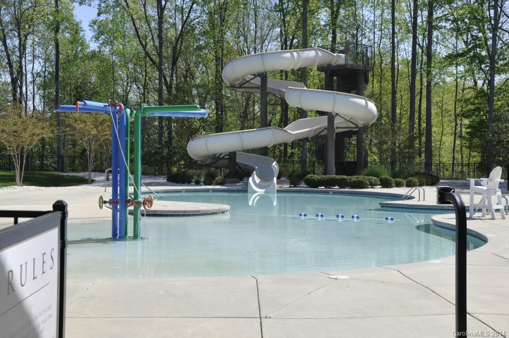 The Vineyards on Lake Wylie - Residential