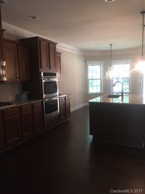 Norman Pointe - Residential
