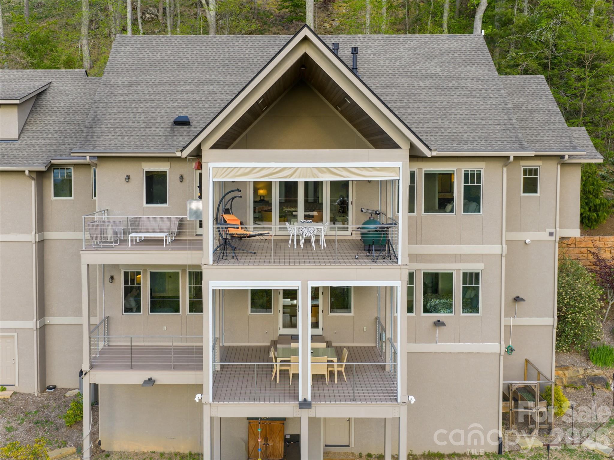 Reynolds Mountain - Residential