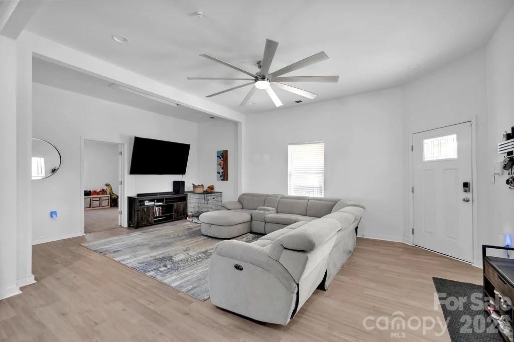 512 S 12th Street