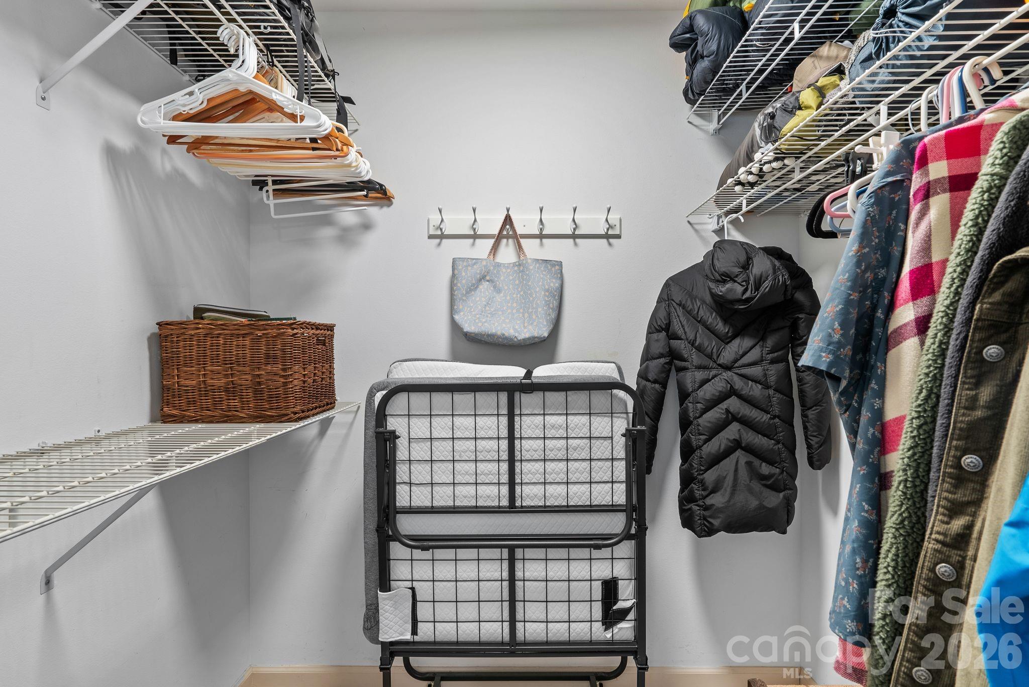 Connestee Falls - Residential