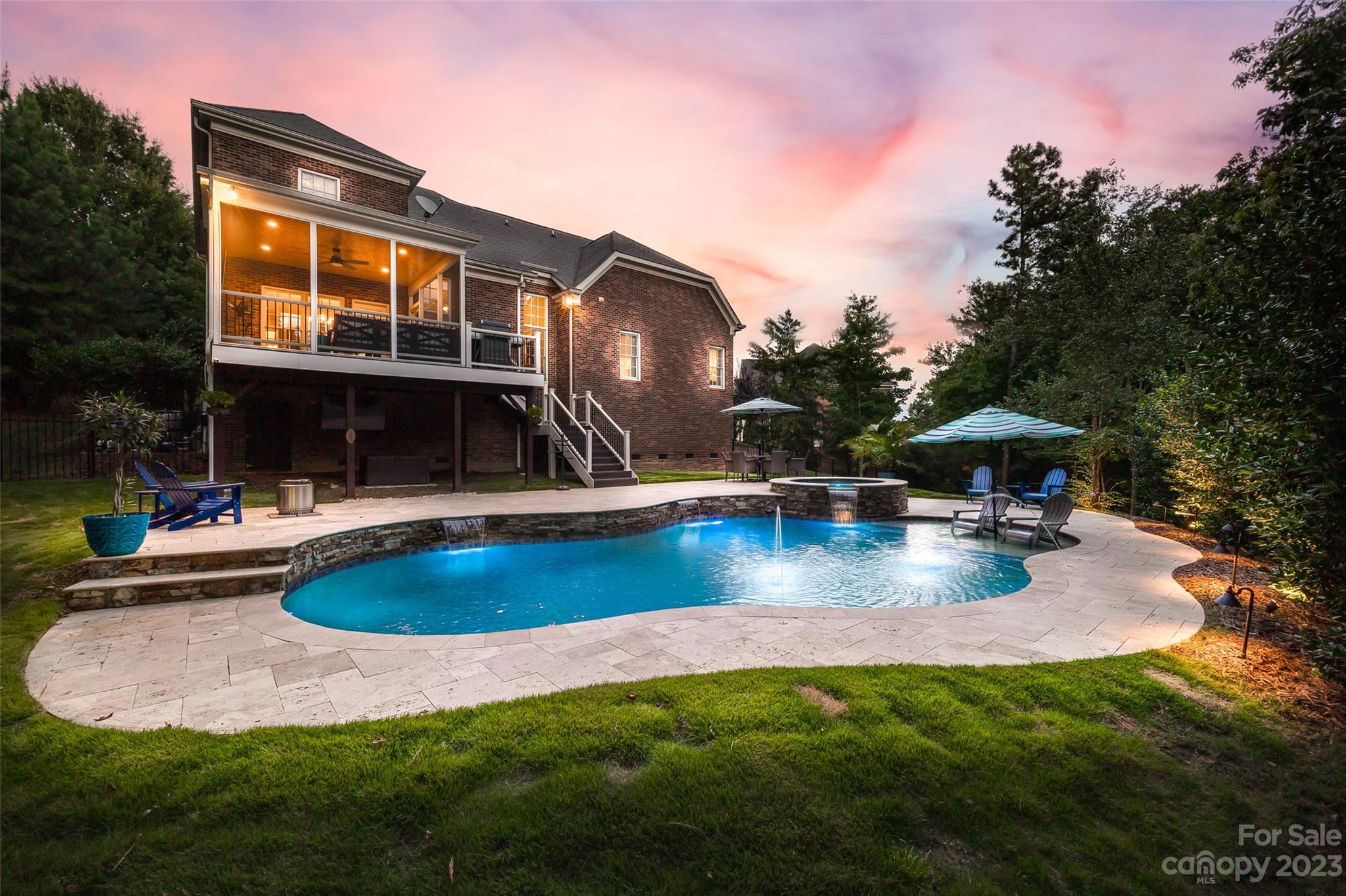 Lake Shore - Residential