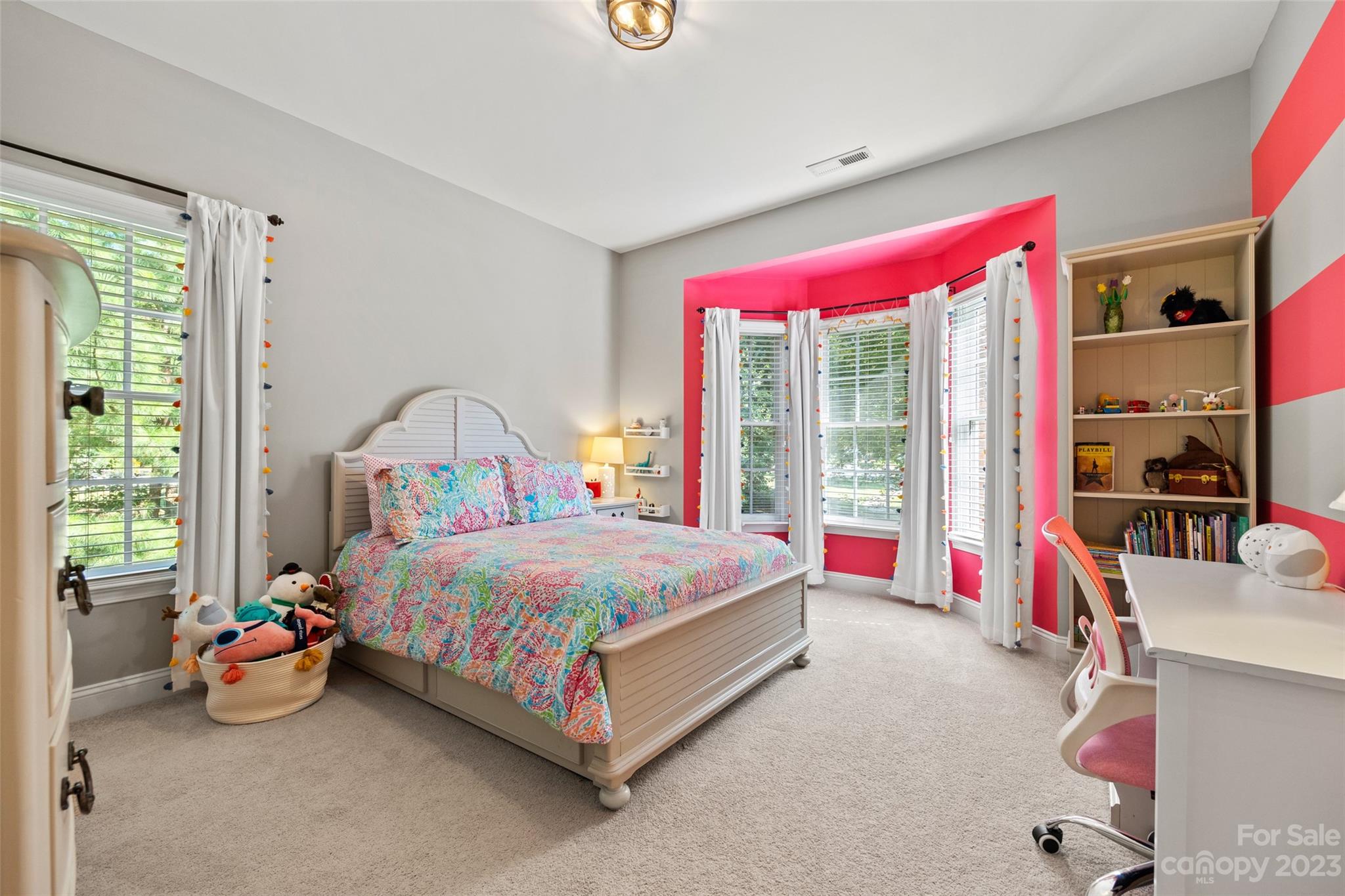 Lake Shore - Residential