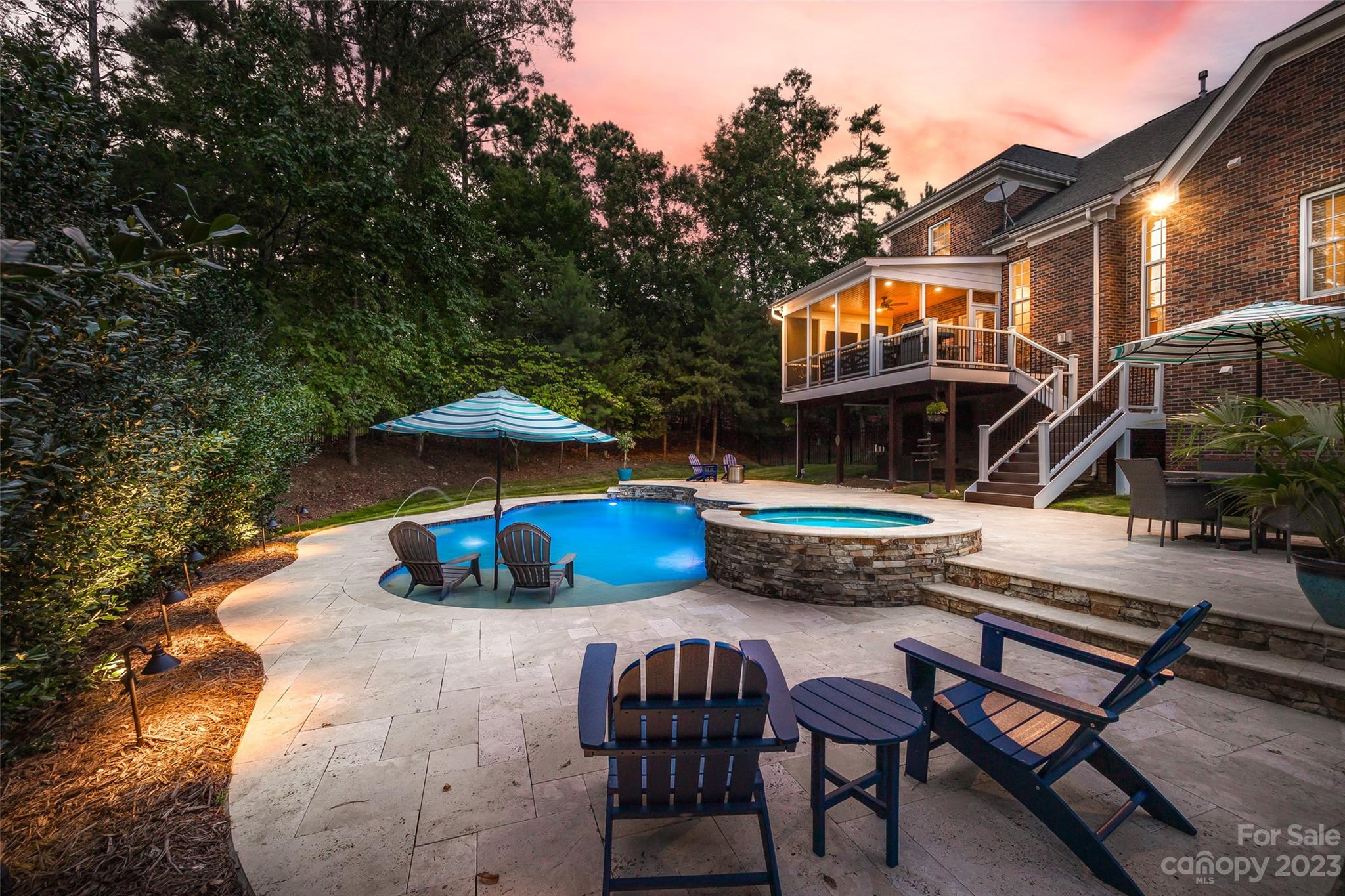 Lake Shore - Residential