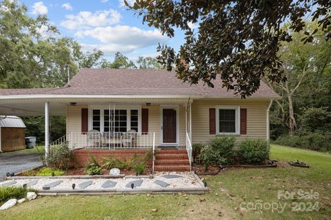 A home in Peachland