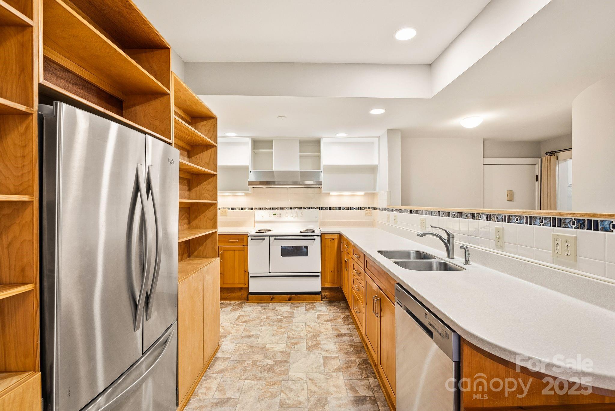 Sixty Haywood St Condominium - Residential