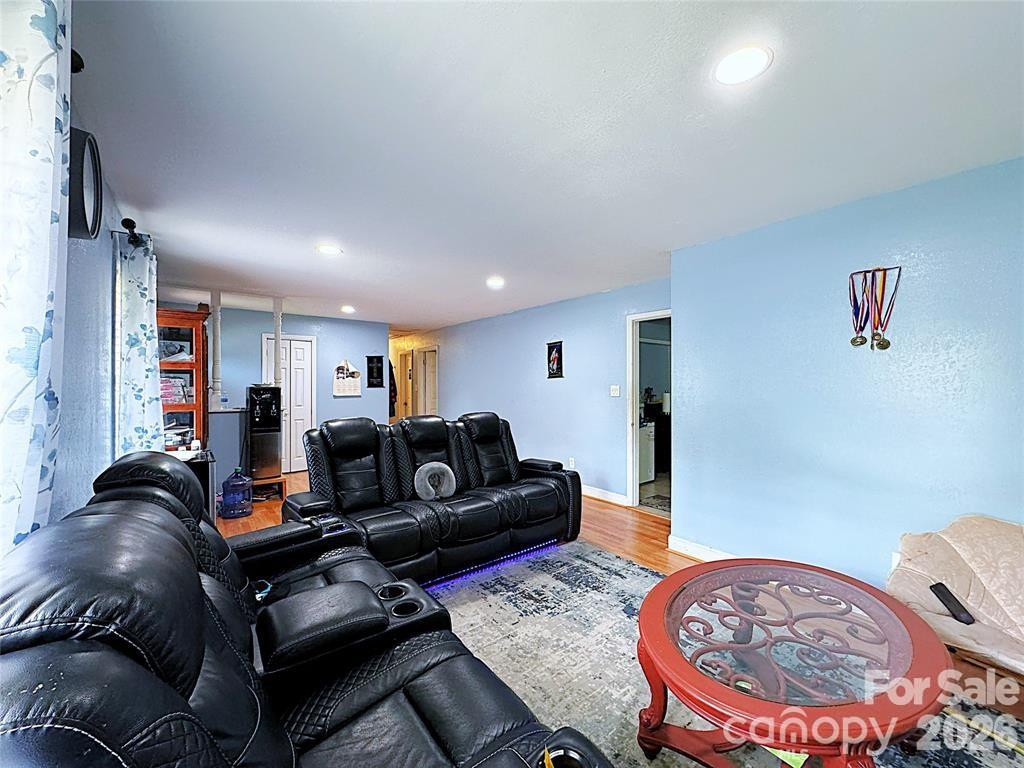 Sharon Forest - Residential