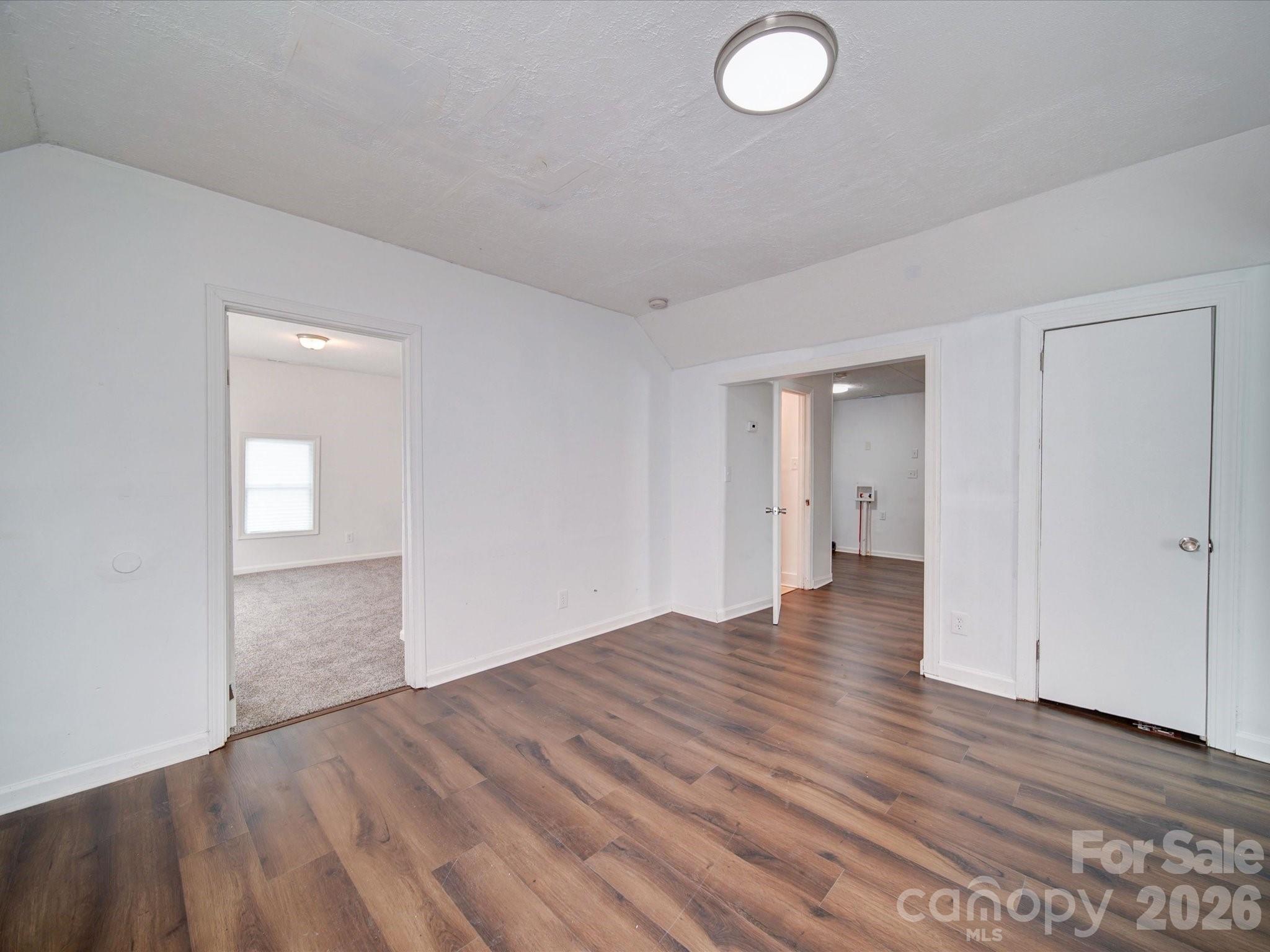 2300 Kennesaw Drive