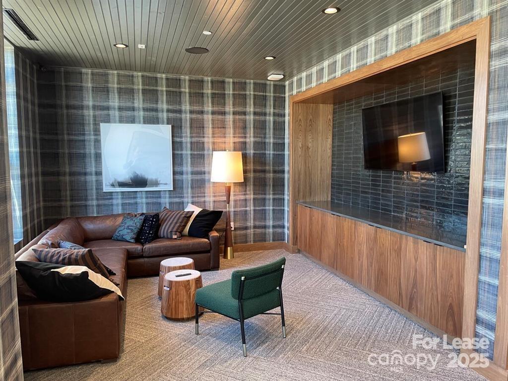 The Colony - Residential Lease