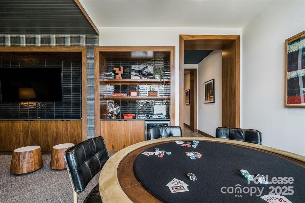 The Colony - Residential Lease