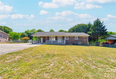 Photo of 508 Lee Drive, Shelby, NC 28152 (MLS # 4373338)