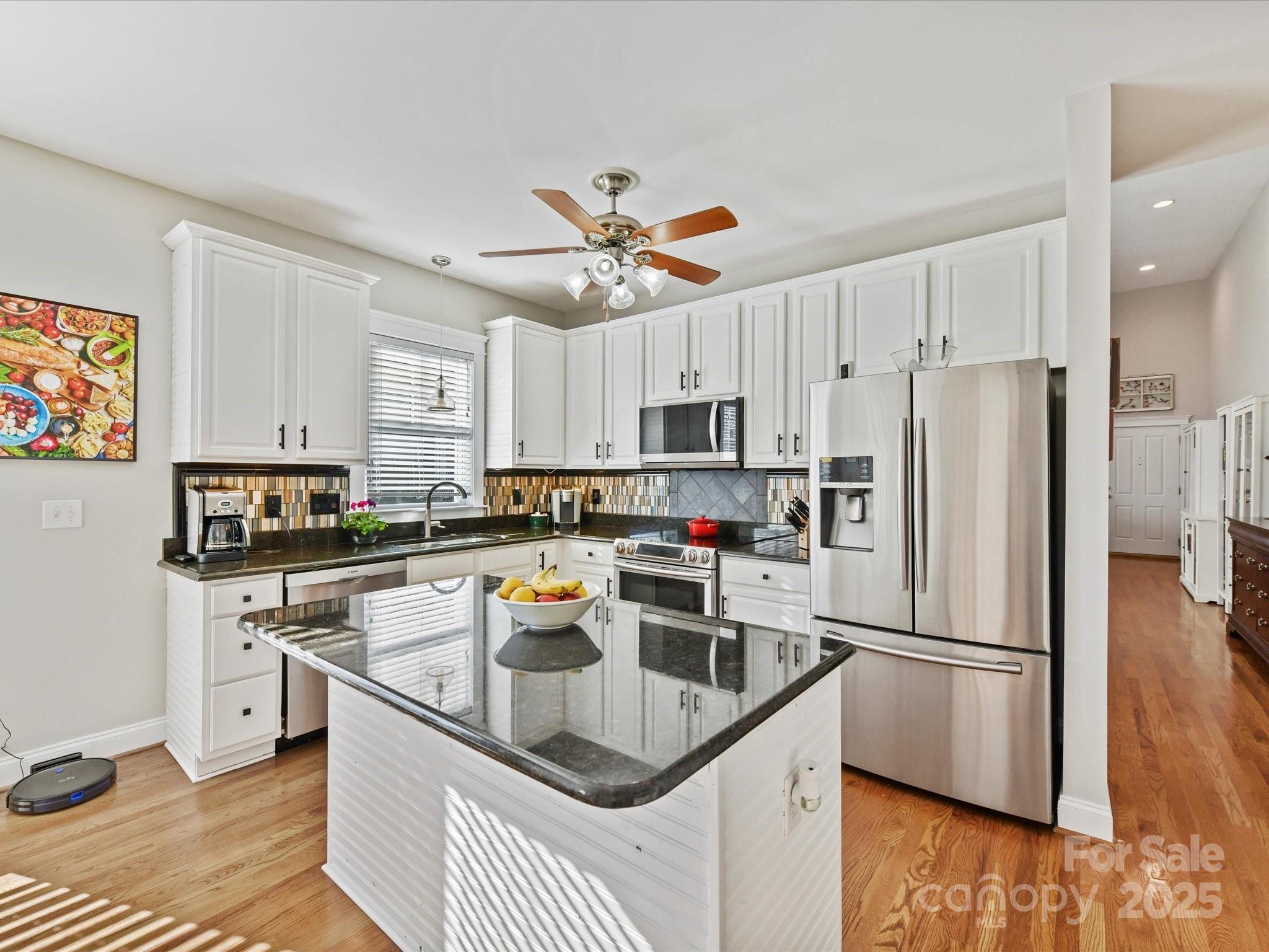 Lake Shore - Residential