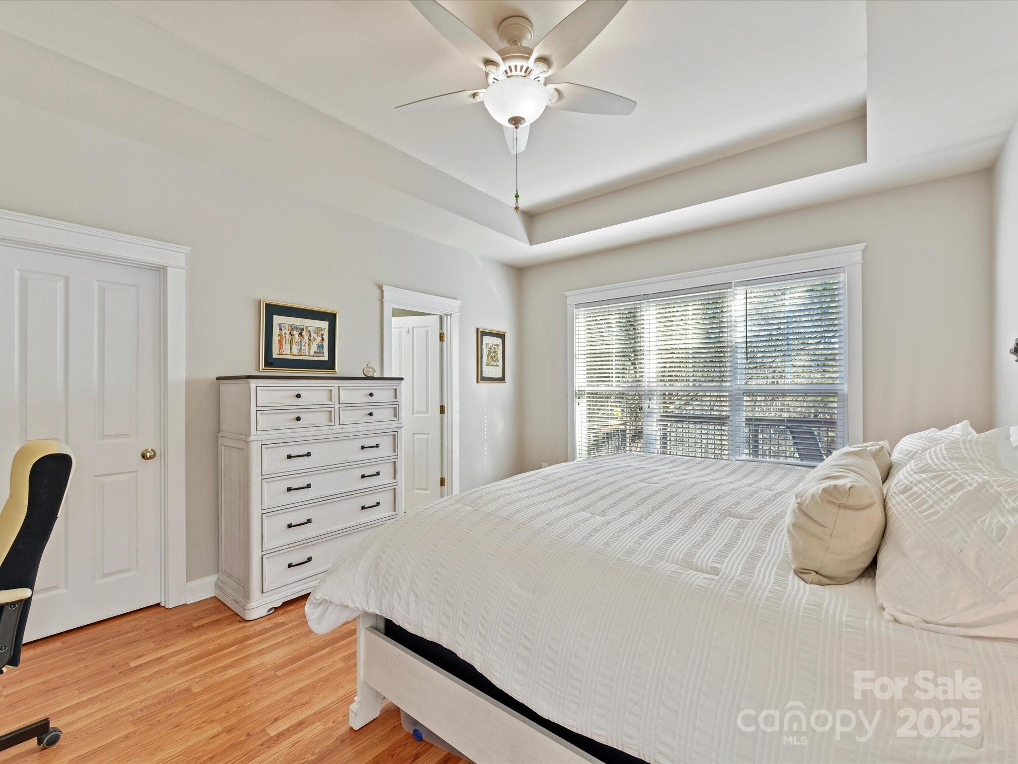 Lake Shore - Residential