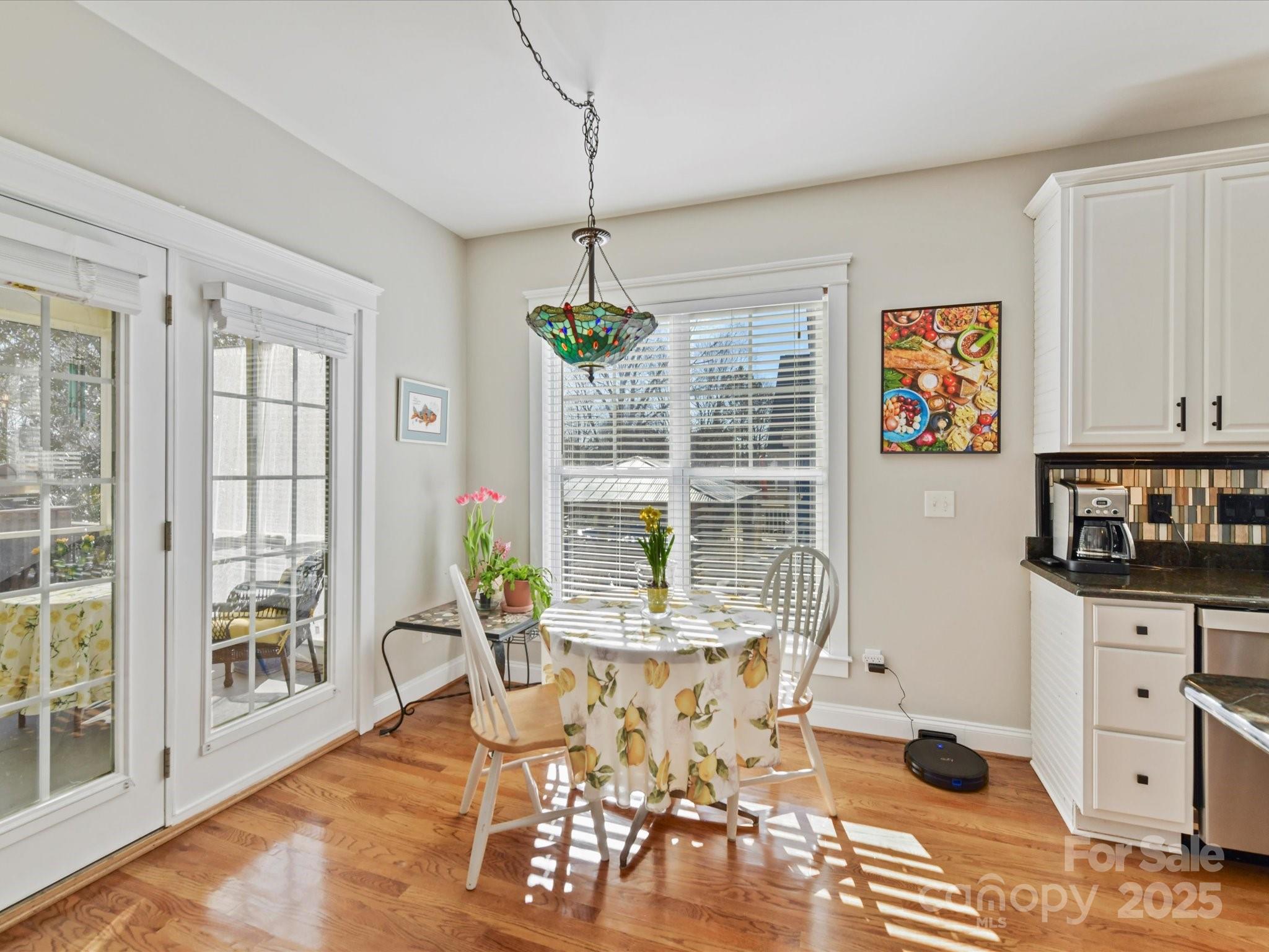 Lake Shore - Residential