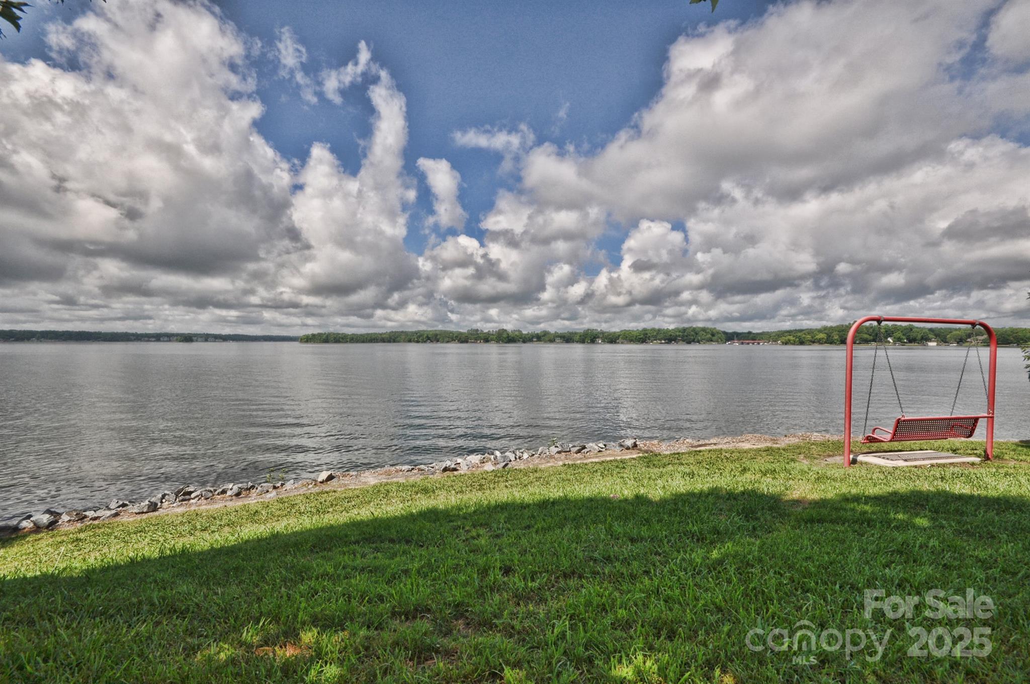 Lake Shore - Residential