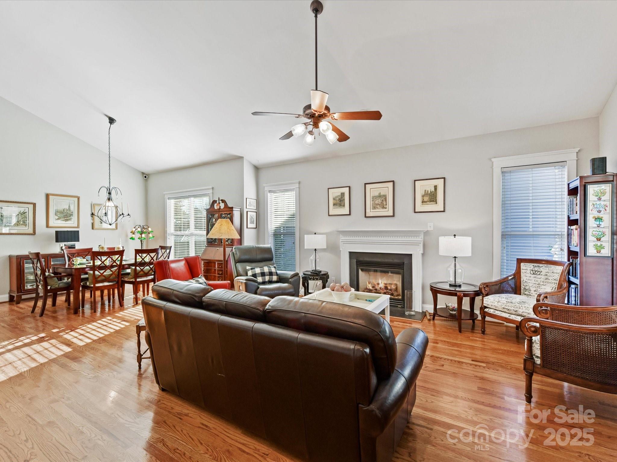 Lake Shore - Residential