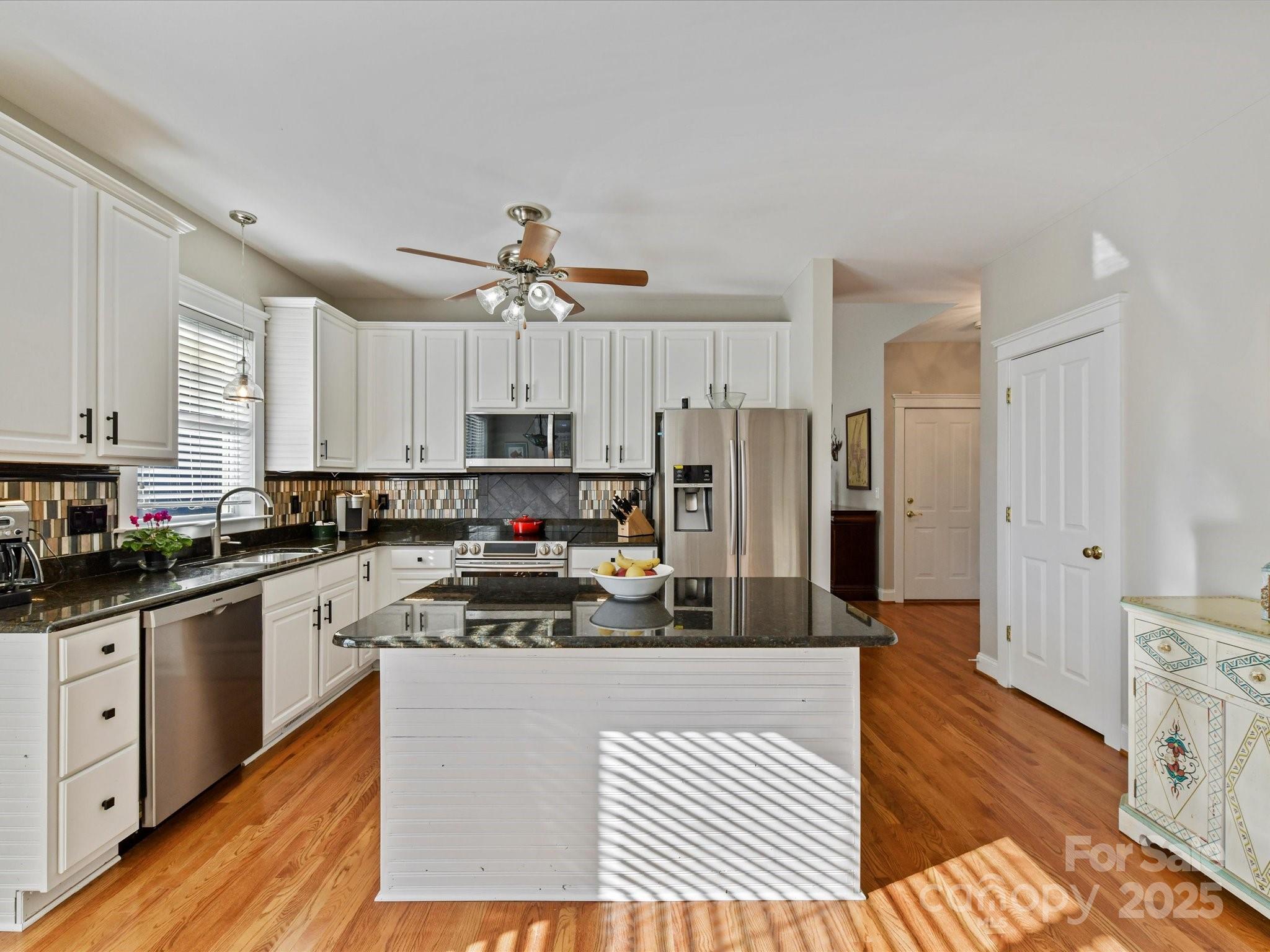 Lake Shore - Residential