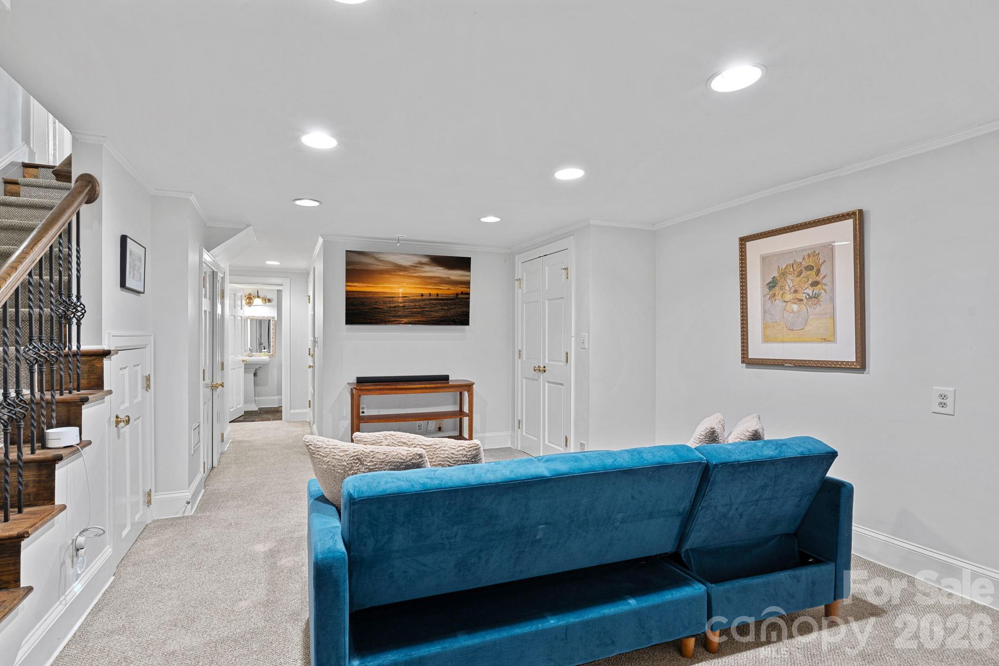 Myers Park - Residential