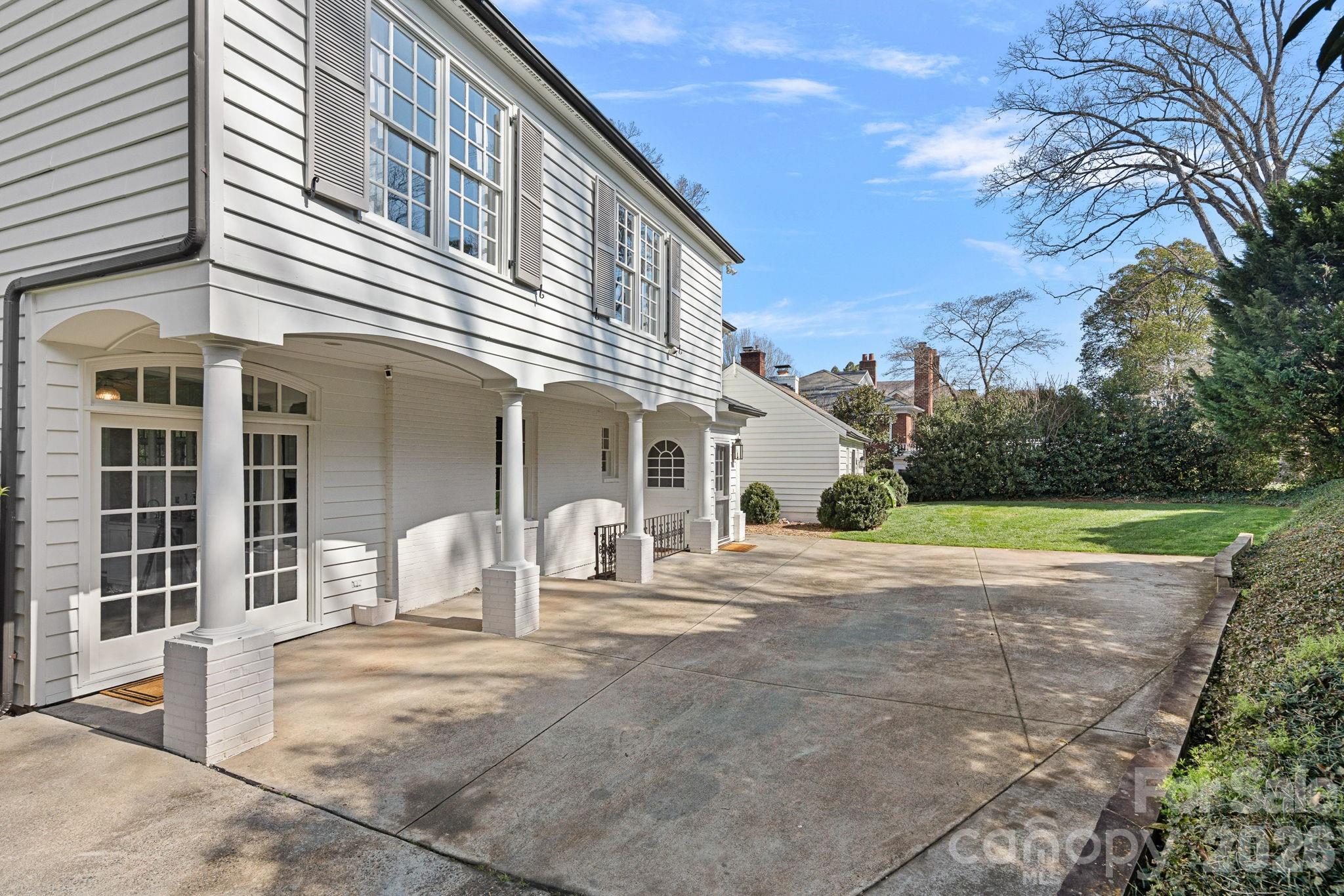 Myers Park - Residential