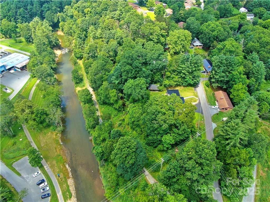 0 New River Heights 13