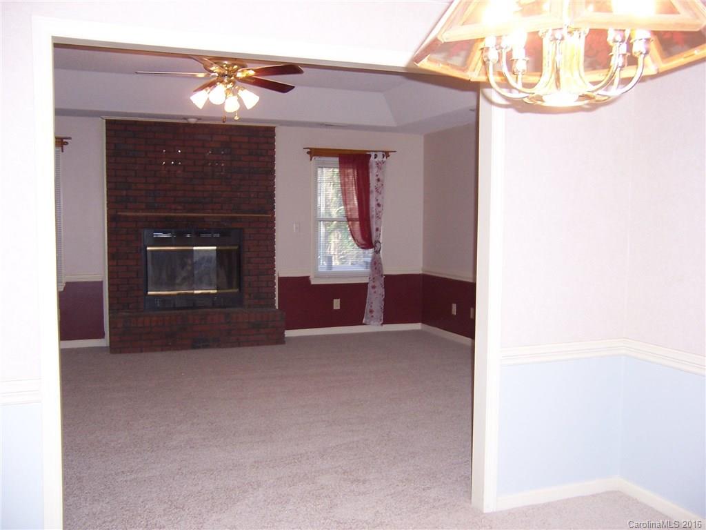 Lake Edward Estates - Residential