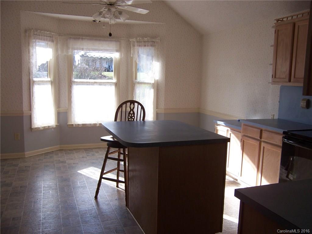 Lake Edward Estates - Residential