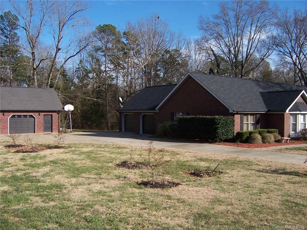 Lake Edward Estates - Residential