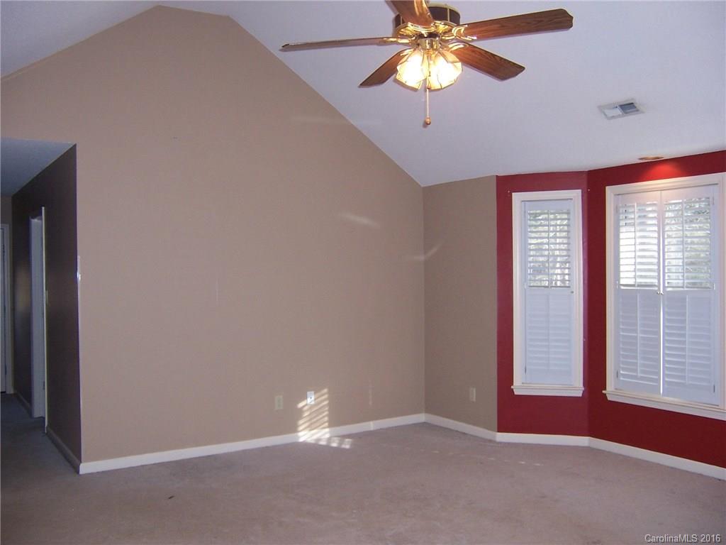 Lake Edward Estates - Residential