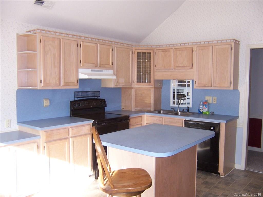 Lake Edward Estates - Residential