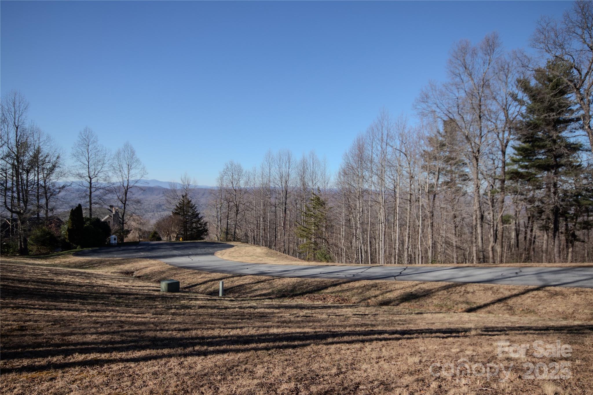 Eagle Heights - Land