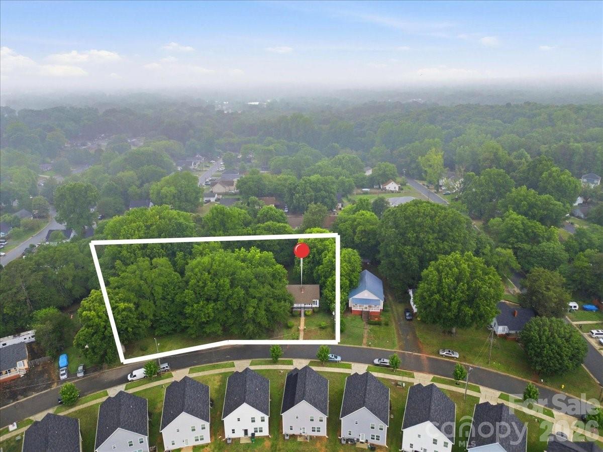 8512, 8516, 8520 Colgate Circle