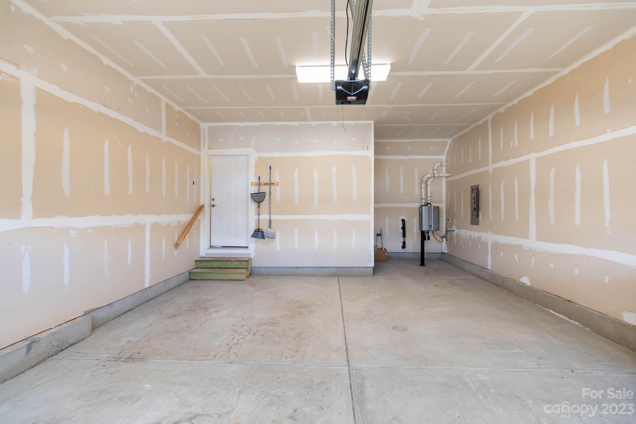 Tree Tops - Residential