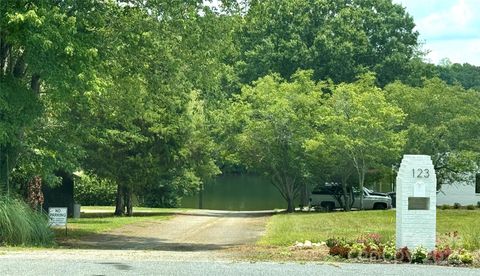 A home in Troutman