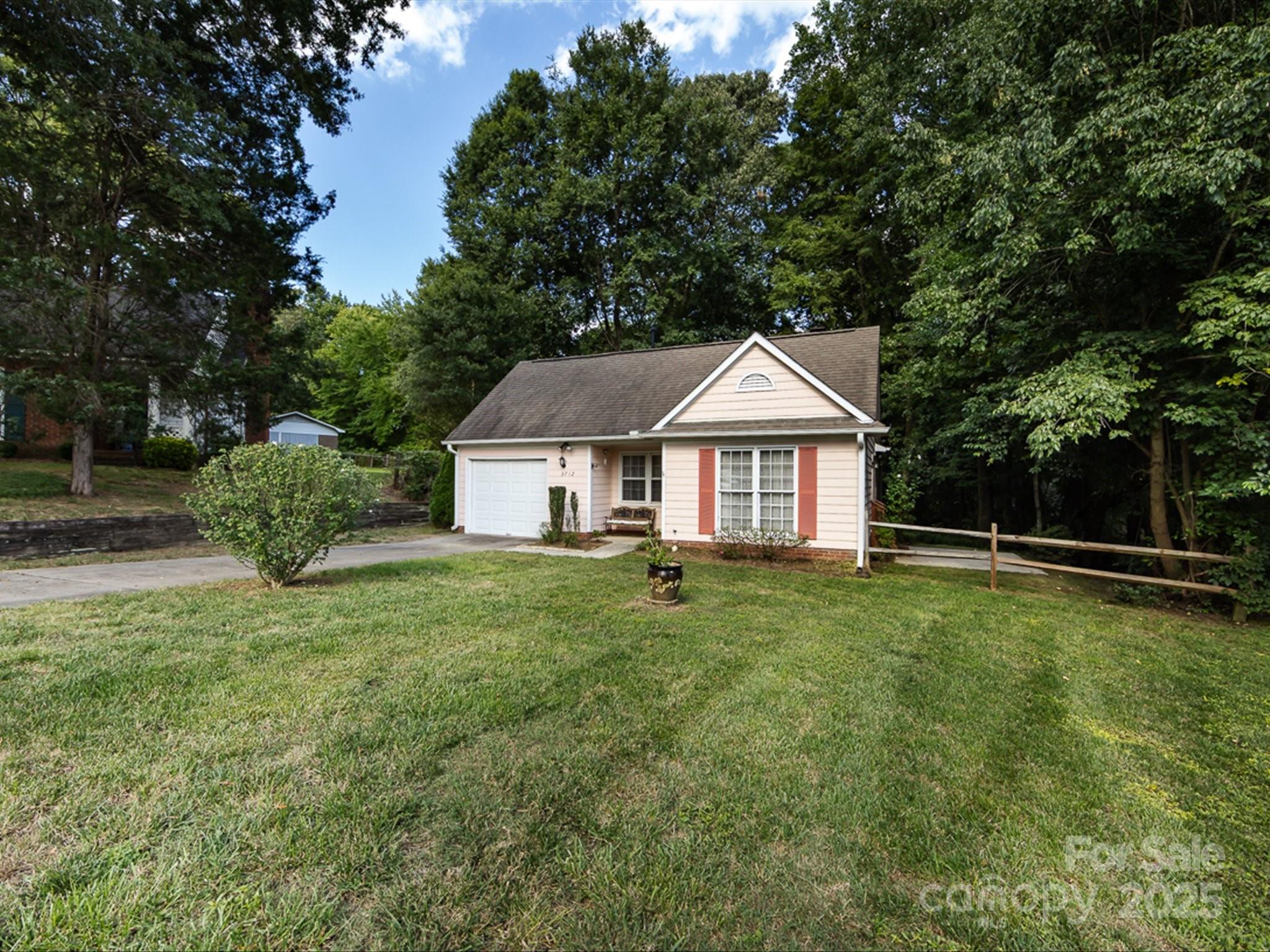 3712 Teaberry Court
