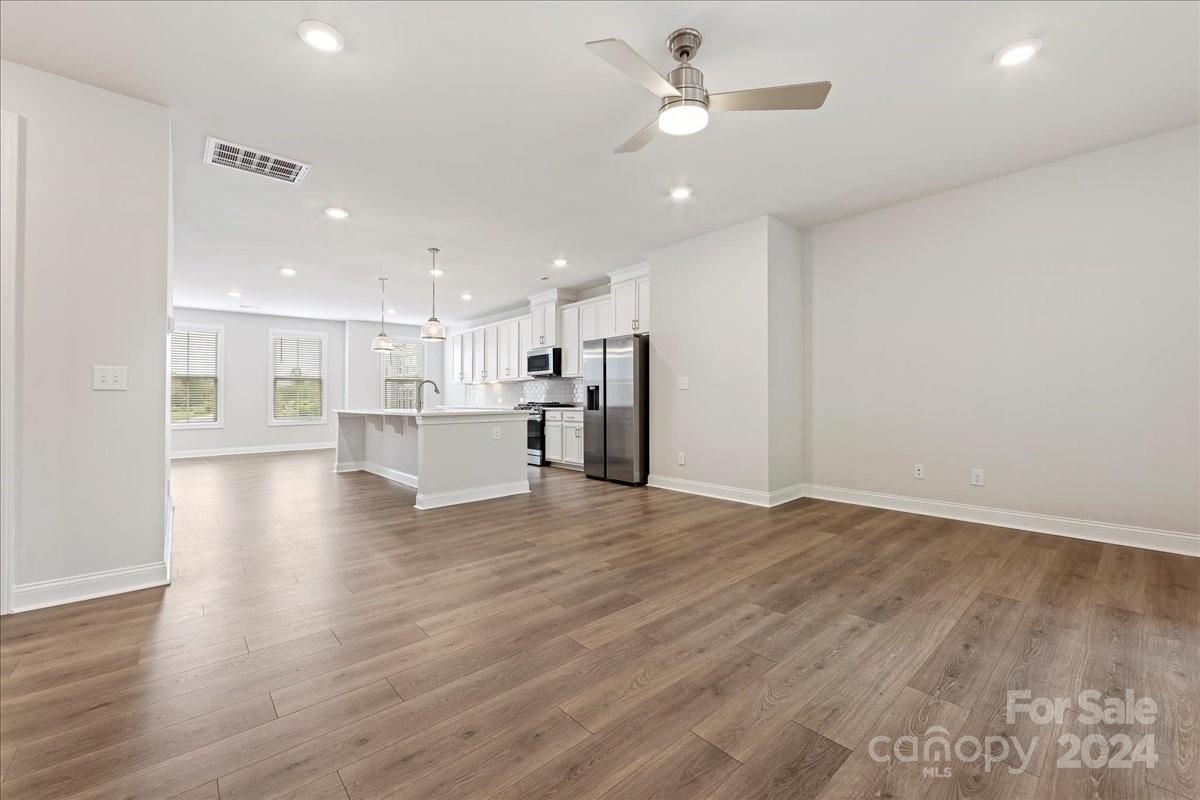 Roseglen - Residential