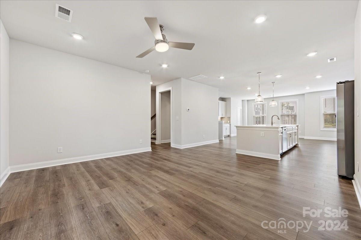 Roseglen - Residential