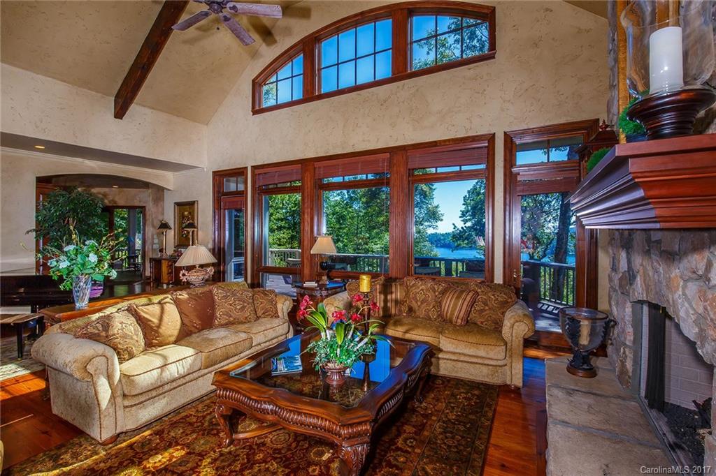 Lake Toxaway Estates - Residential