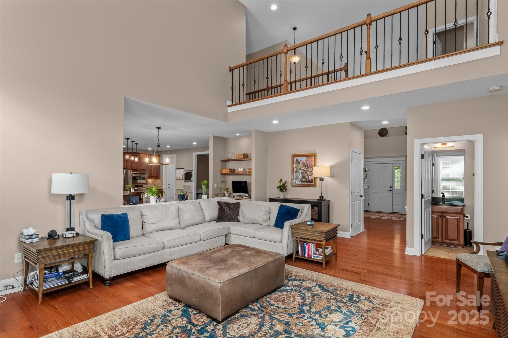 Lake Forest Preserve - Residential