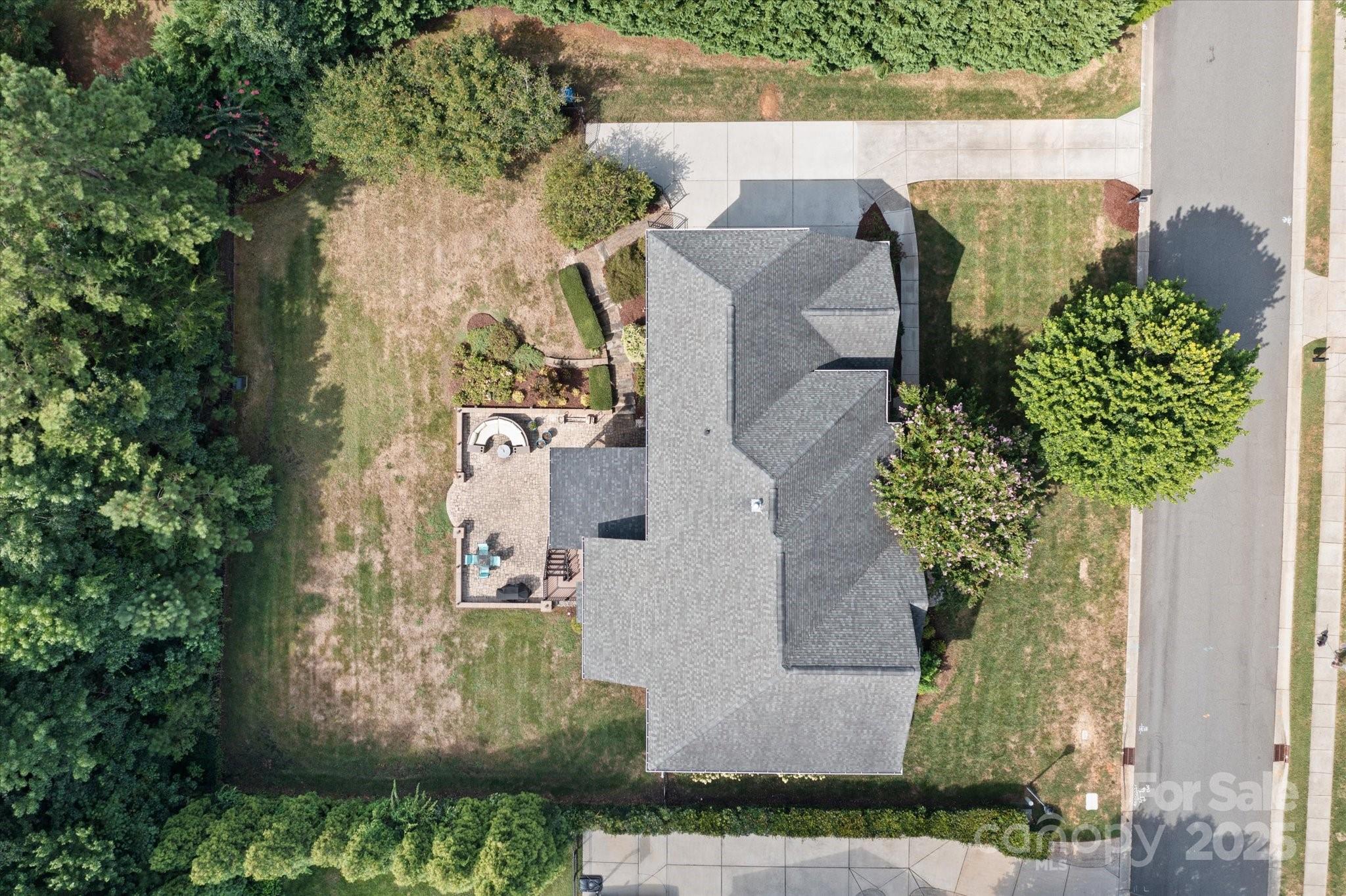 Lake Forest Preserve - Residential